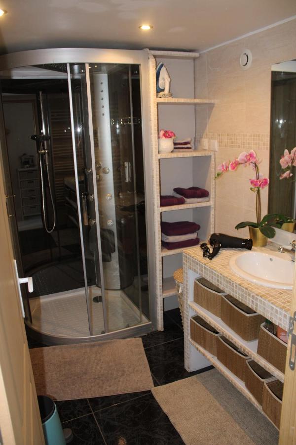 Apartment Les Lauriers De Joelle